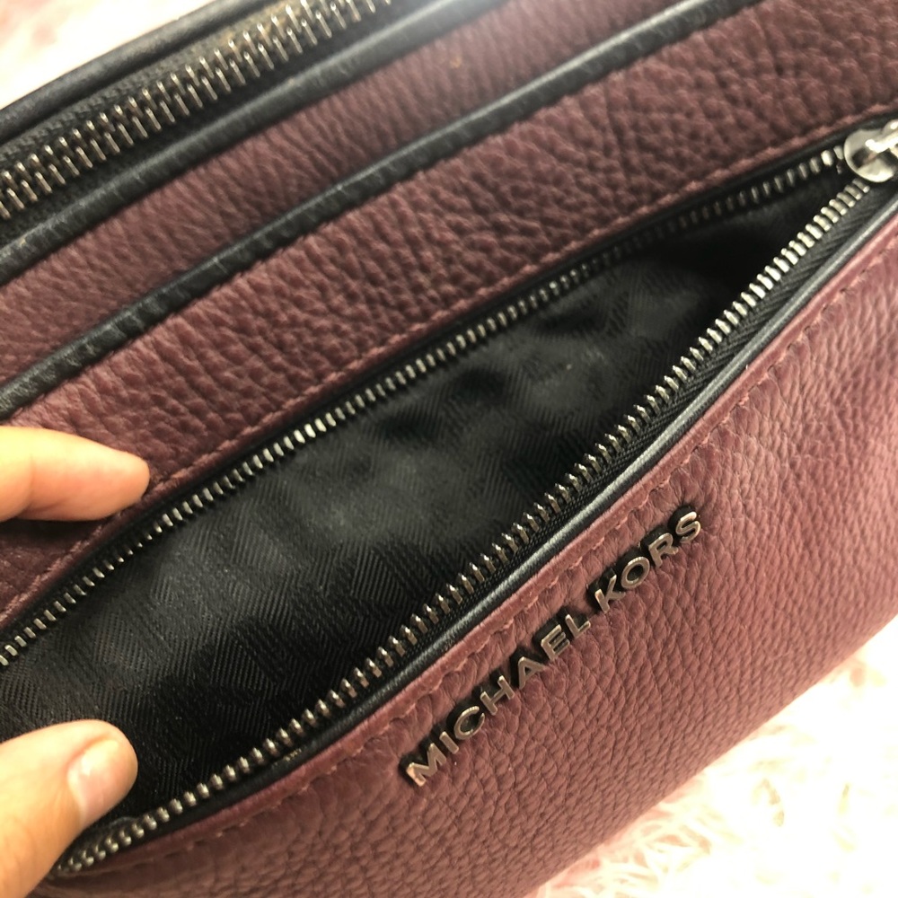 SOLD - Picture 4 of 6